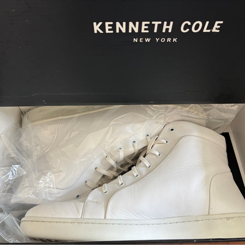 Kenneth Cole Molly White Leather High-Top Sneakers Sz 9 Unisex 40 Minimalist